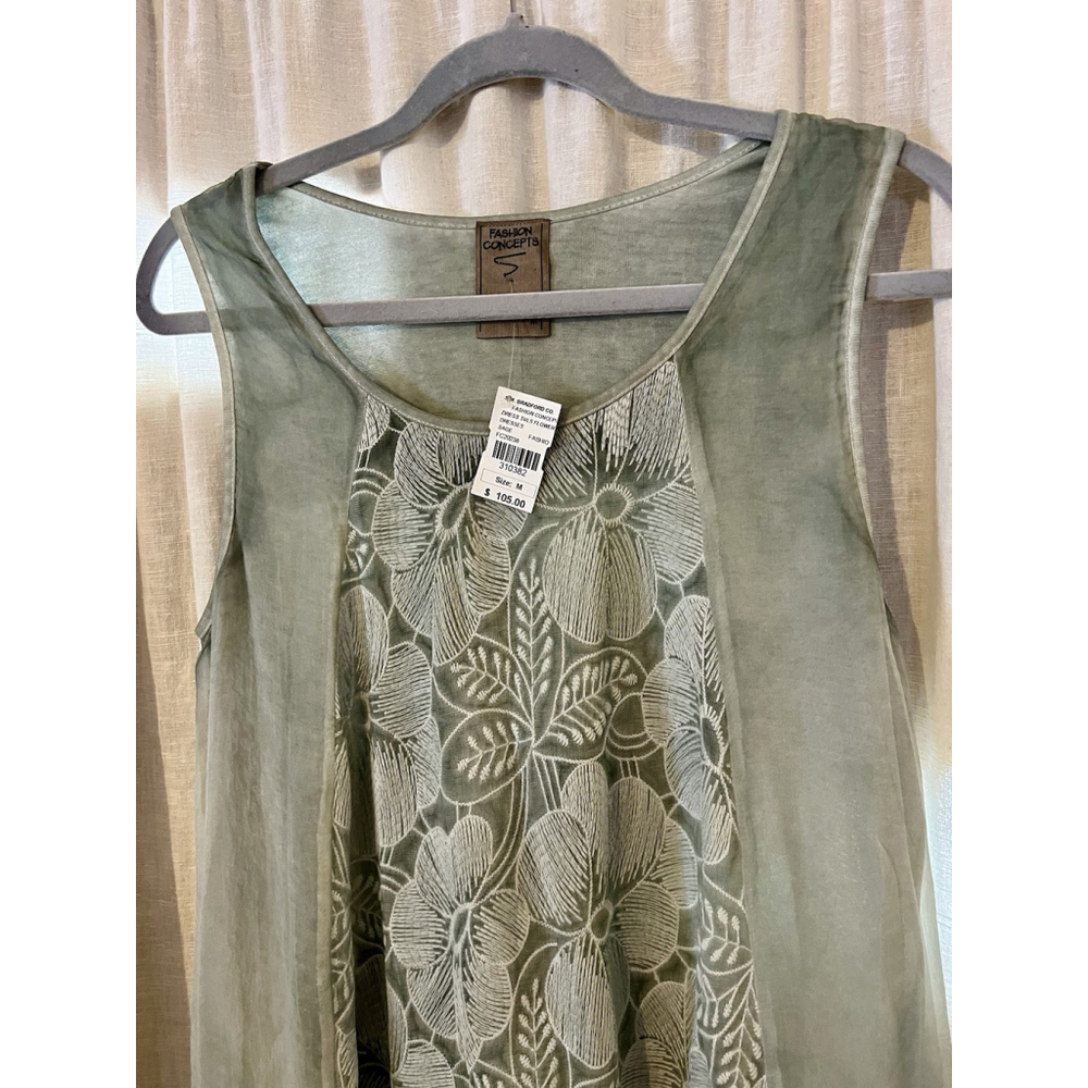 Boho Green Hi Low Hem Embroidered Floral Sleeveless Summer Dress A-Line NWT